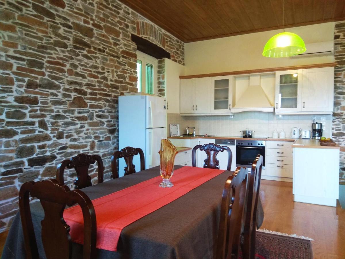 Marina Traditional Stonehouse Afétai Dış mekan fotoğraf