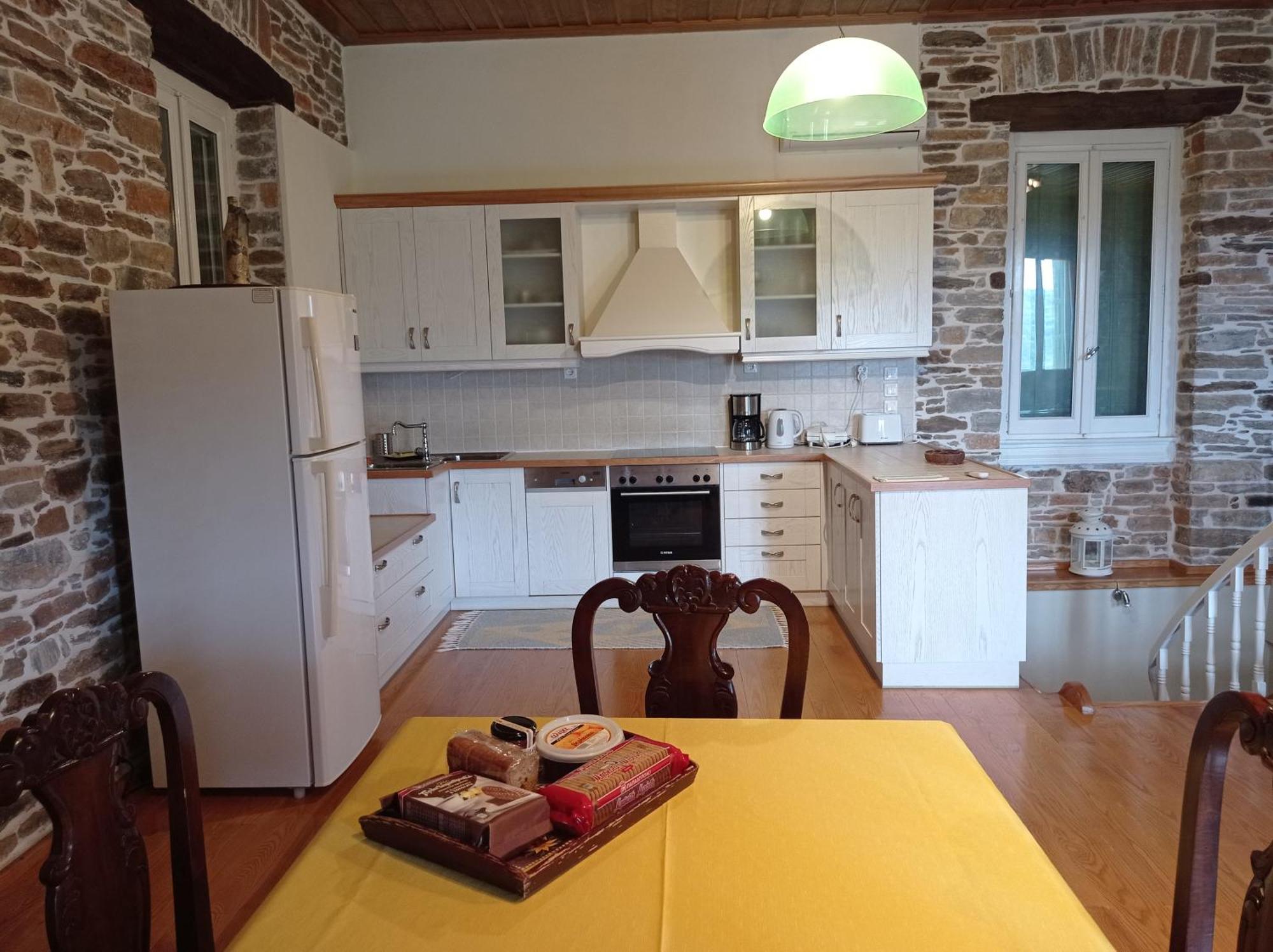 Marina Traditional Stonehouse Afétai Dış mekan fotoğraf